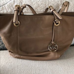Tan Kate Spade Shoulder Bag
